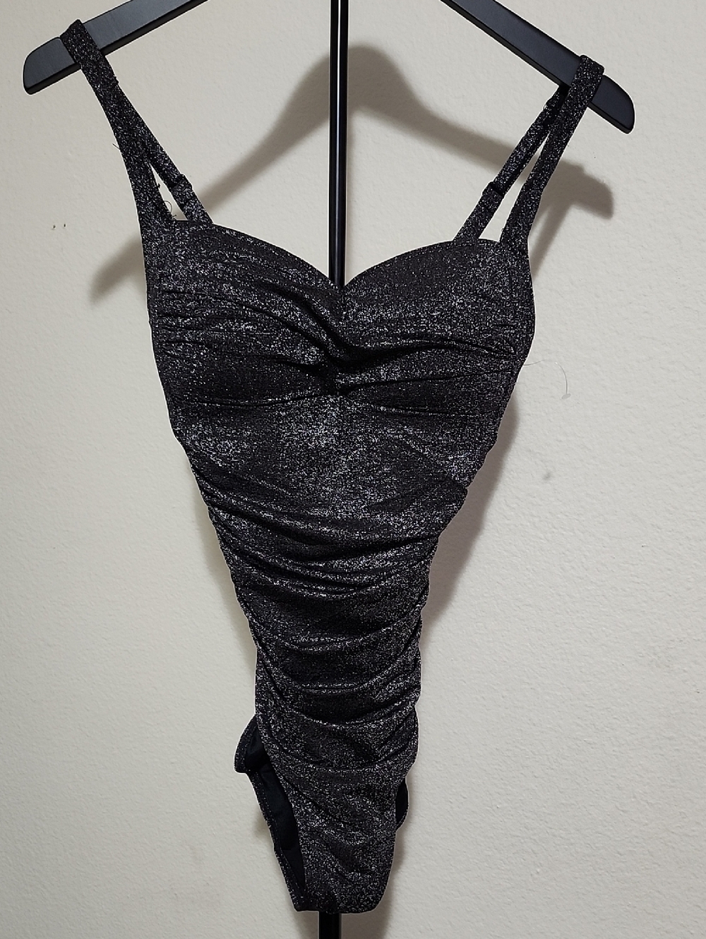 Nip Tuck Swim One-Piece – Metallic Ruched Size 4